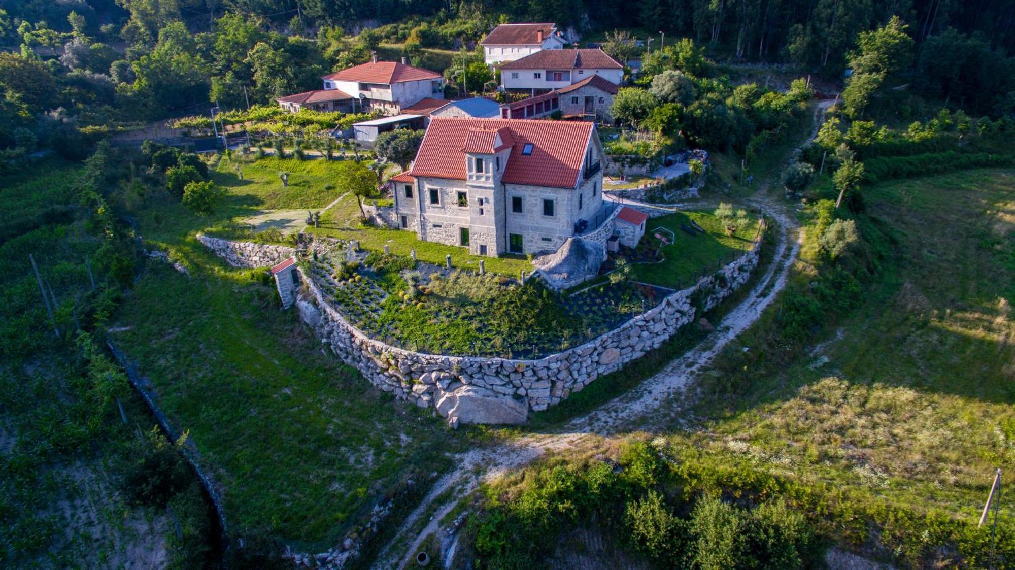 Вілла Quinta Do Bairro Вієйра-ду-Міню Екстер'єр фото